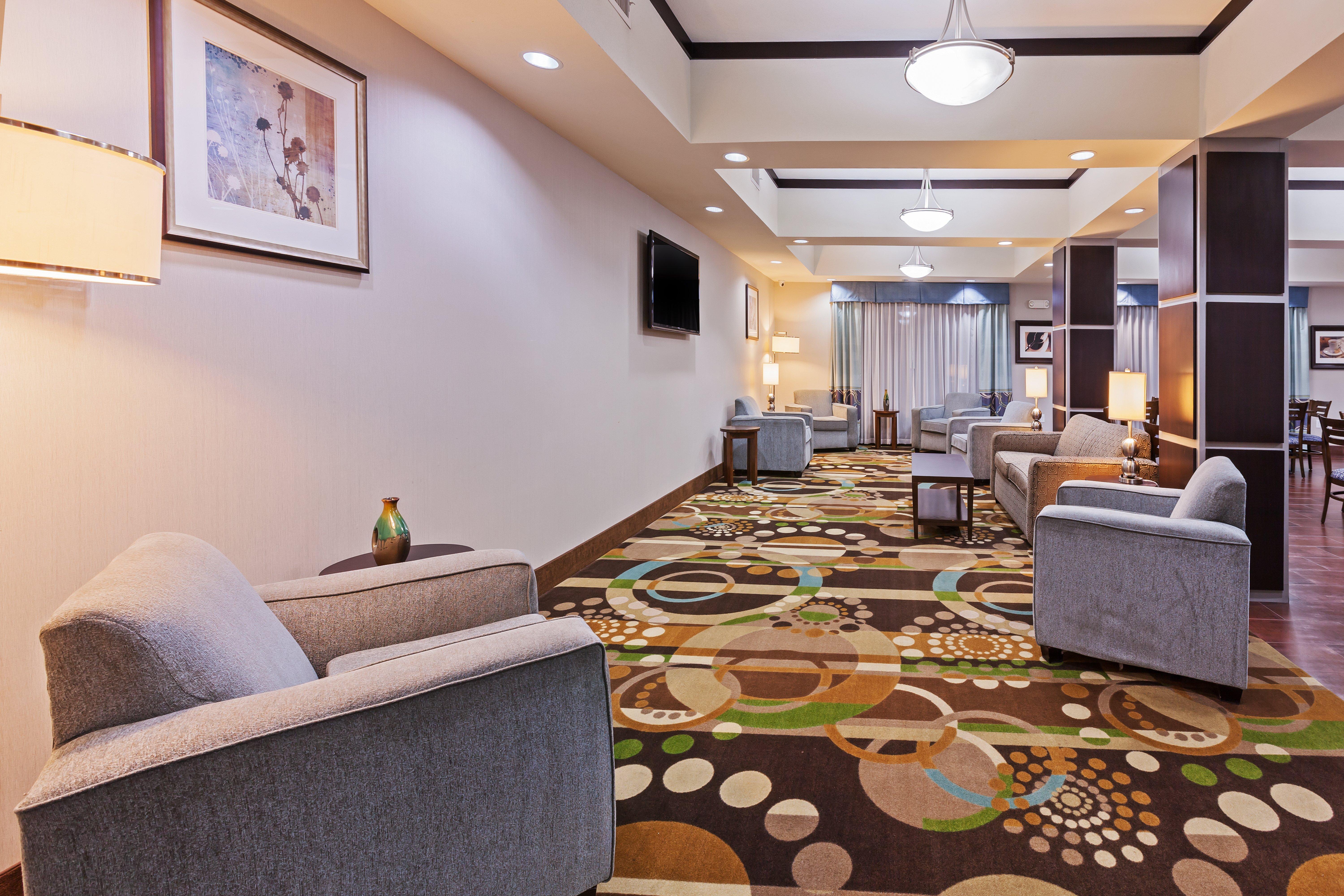Holiday Inn Express & Suites Cleveland By Ihg מראה חיצוני תמונה