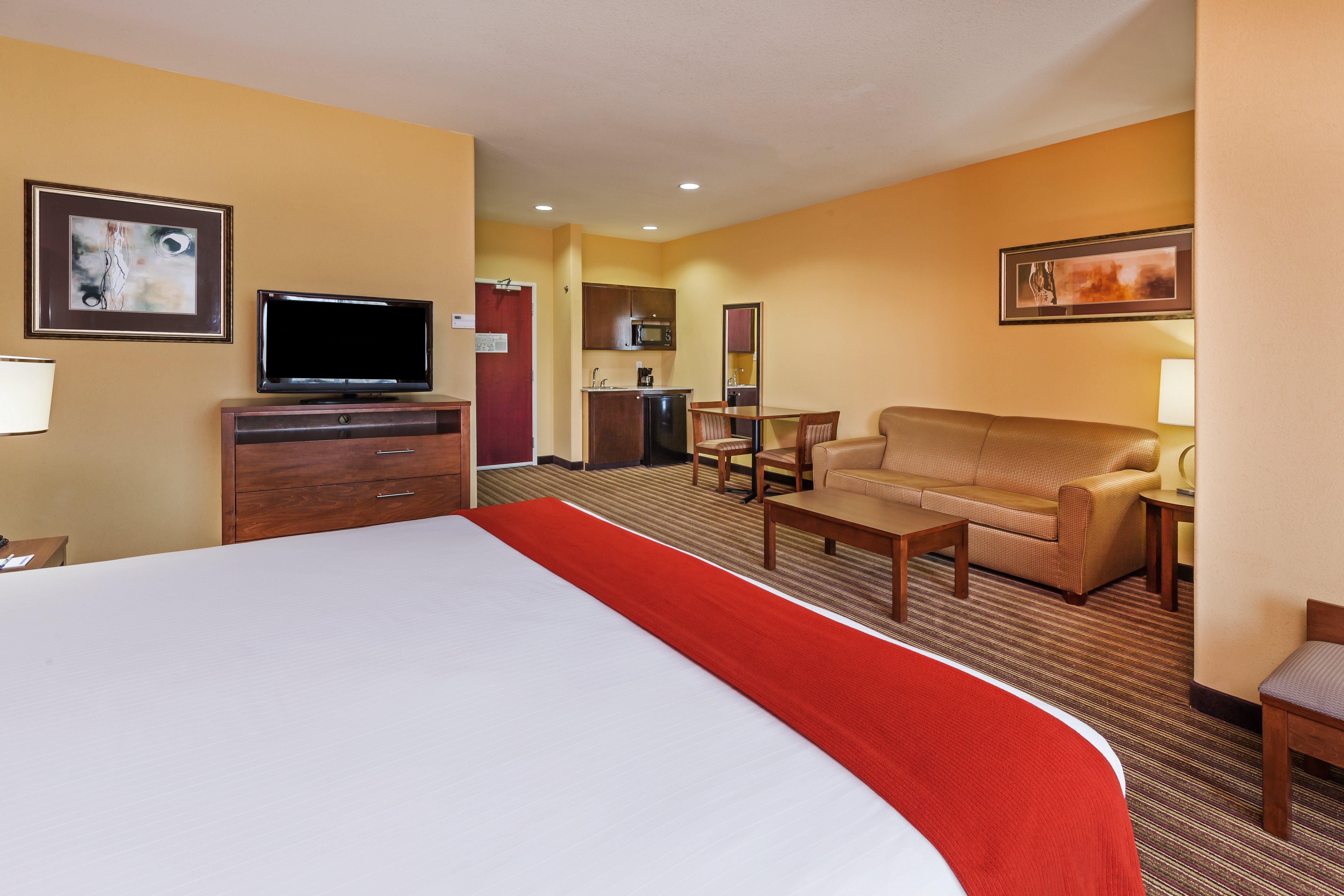 Holiday Inn Express & Suites Cleveland By Ihg מראה חיצוני תמונה