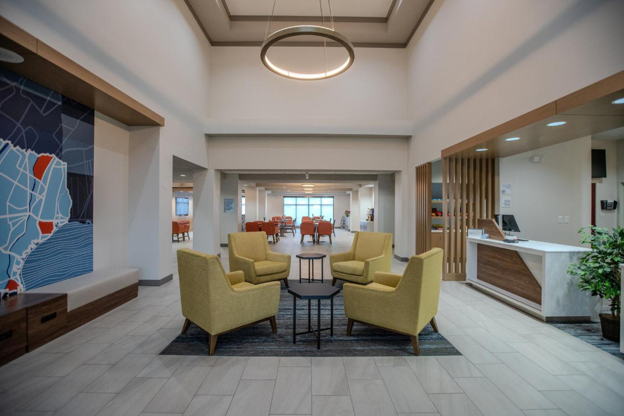 Holiday Inn Express & Suites Cleveland By Ihg מראה חיצוני תמונה