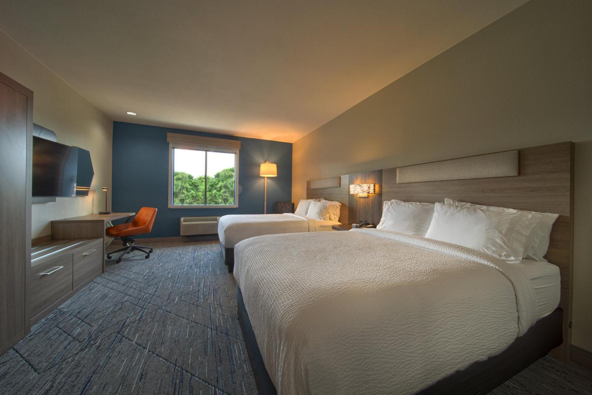 Holiday Inn Express & Suites Cleveland By Ihg מראה חיצוני תמונה